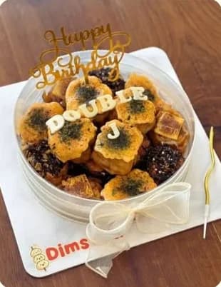 Dimsum cake dengan topper Happy Birthday